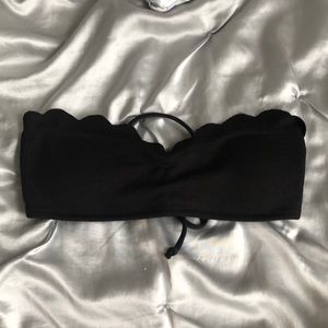 Scalloped black bandeau swim top Size S